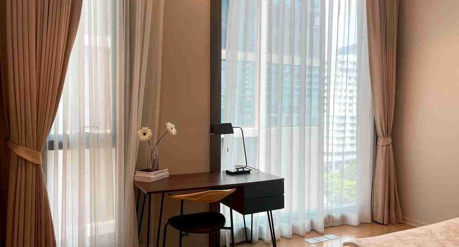 Condo en alquiler de 2 habitaciones en Pathum Wan, Bangkok