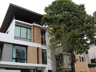 À vendre 3 chambres villa à Na Jomtien, Pattaya