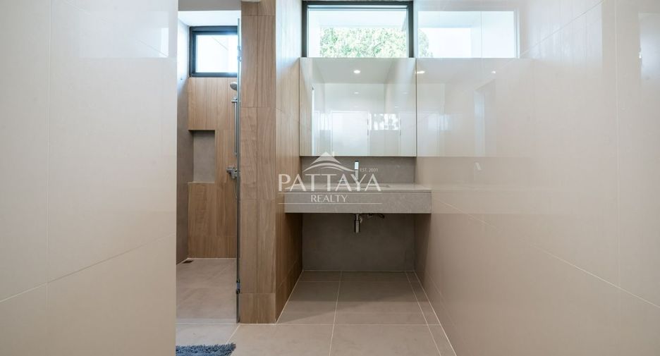 Villa zum Kauf mit 3 Zimmer in Sattahip, Chonburi