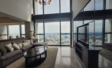 For rent 4 bedrooms condo in Sathon, Bangkok