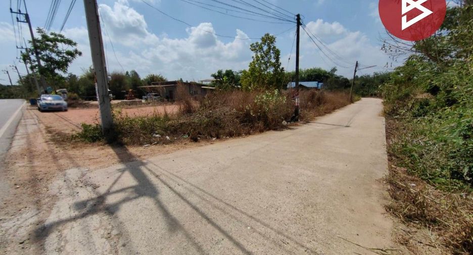 À vendre terrain à Phanom Sarakham, Chachoengsao