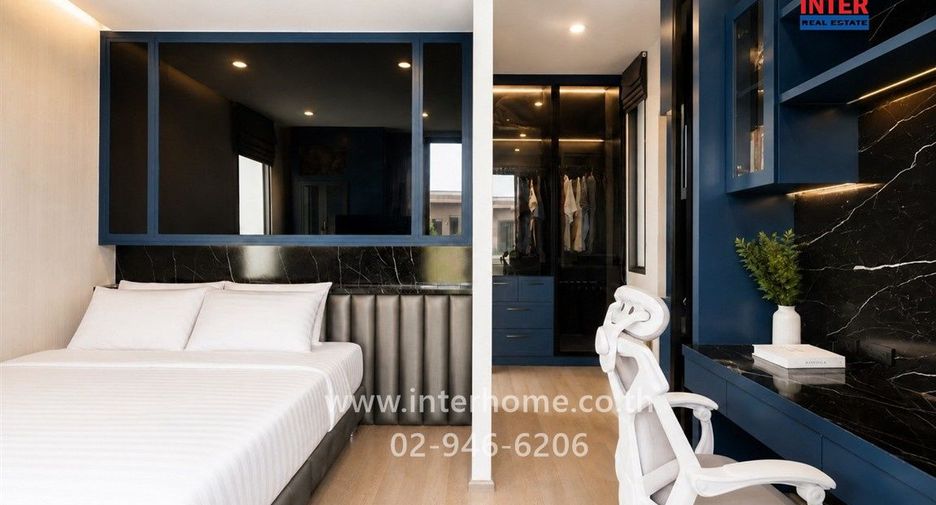 For sale 4 ベッドルーム house in Saphan Sung, Bangkok