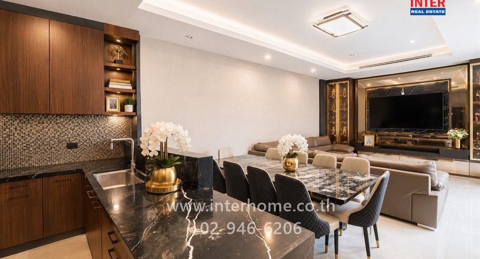 For sale 4 ベッドルーム house in Saphan Sung, Bangkok