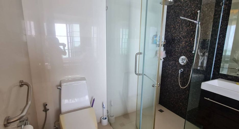 For sale 2 bedrooms condo in Klaeng, Rayong