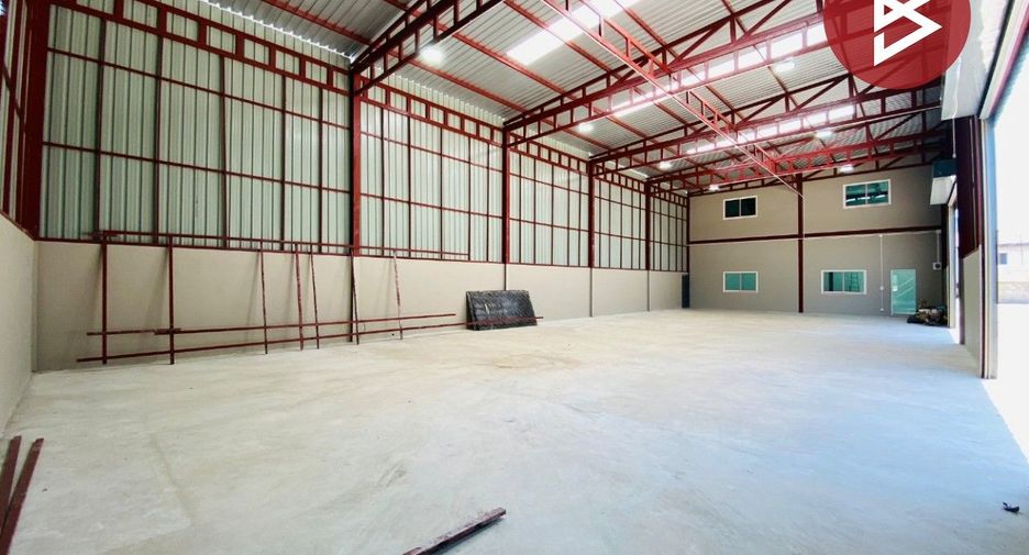 For rent warehouse in Mueang Samut Sakhon, Samut Sakhon
