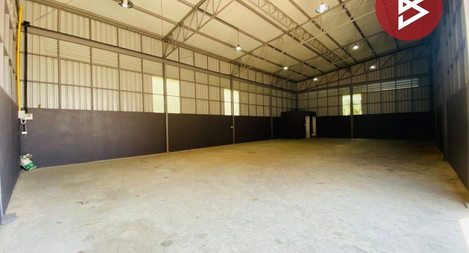 For rent warehouse in Mueang Samut Sakhon, Samut Sakhon