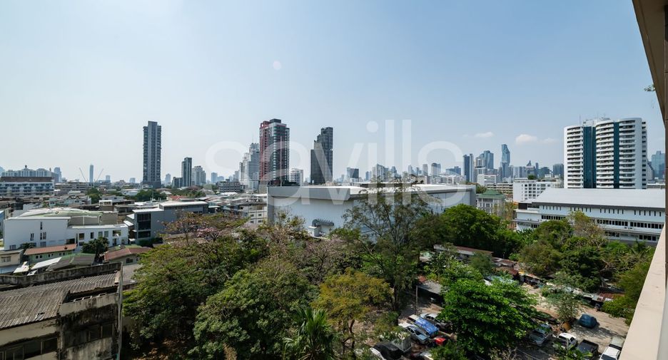 Wohnung zur Miete mit 1 Zimmer in Yan Nawa, Bangkok