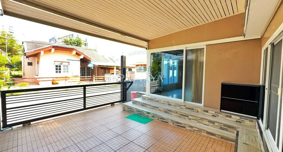 For rent 3 bedrooms house in Bang Lamung, Chonburi