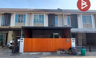 出售 3 卧室 联排别墅 在 Mueang Samut Prakan, Samut Prakan