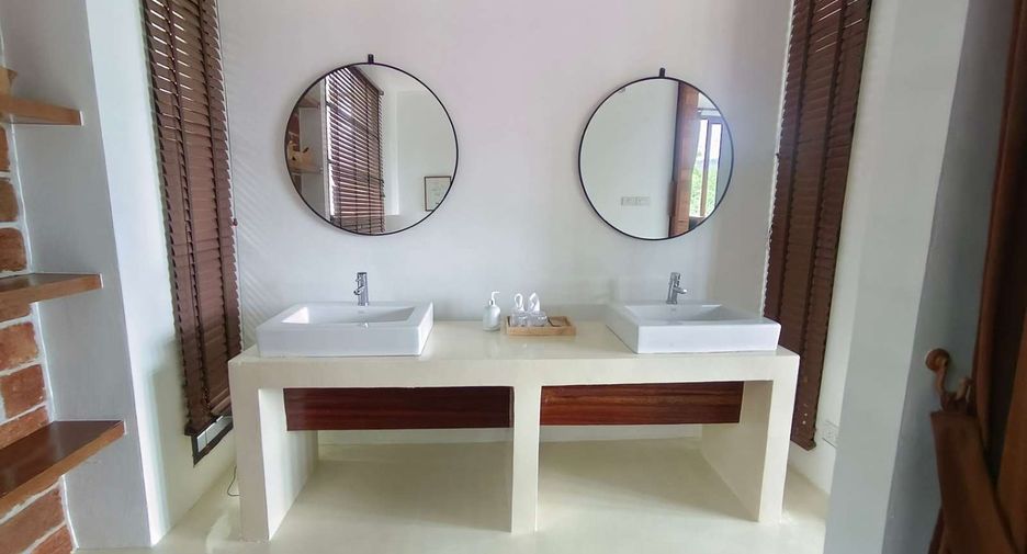 For sale 3 bedrooms villa in Pai, Mae Hong Son