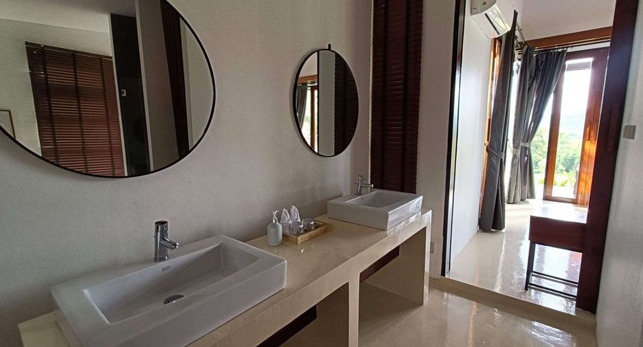 For sale 3 bedrooms villa in Pai, Mae Hong Son