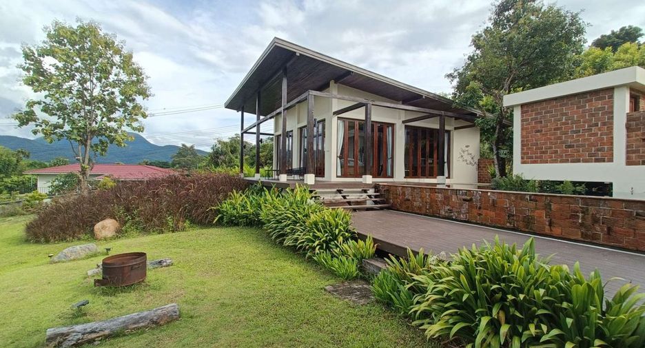 For sale 3 bedrooms villa in Pai, Mae Hong Son