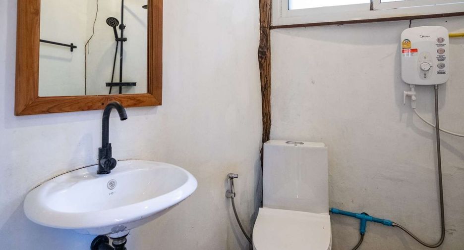 For sale 4 bedrooms house in Pai, Mae Hong Son