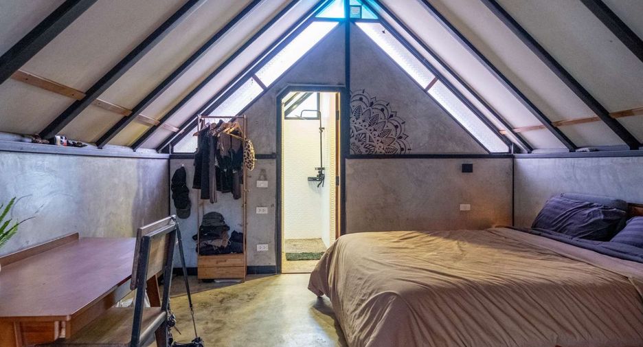 For sale 4 bedrooms house in Pai, Mae Hong Son