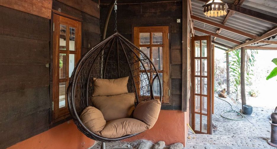For sale 4 bedrooms house in Pai, Mae Hong Son