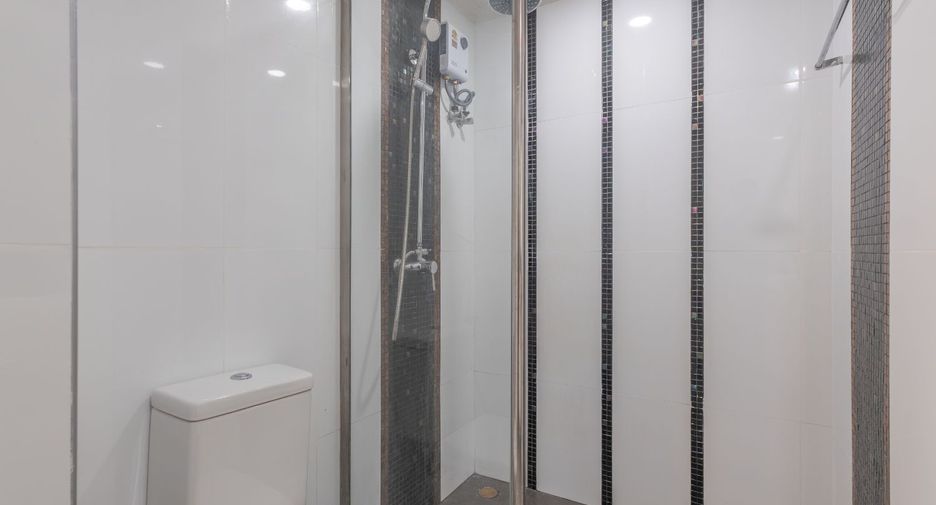 Продажа 1 кровать кондо в Банг Ламунг, Чонбури