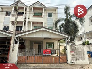For sale 3 bedrooms townhouse in Mueang Nakhon Pathom, Nakhon Pathom