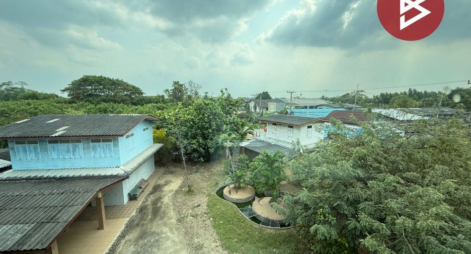 For sale 3 bedrooms townhouse in Mueang Nakhon Pathom, Nakhon Pathom