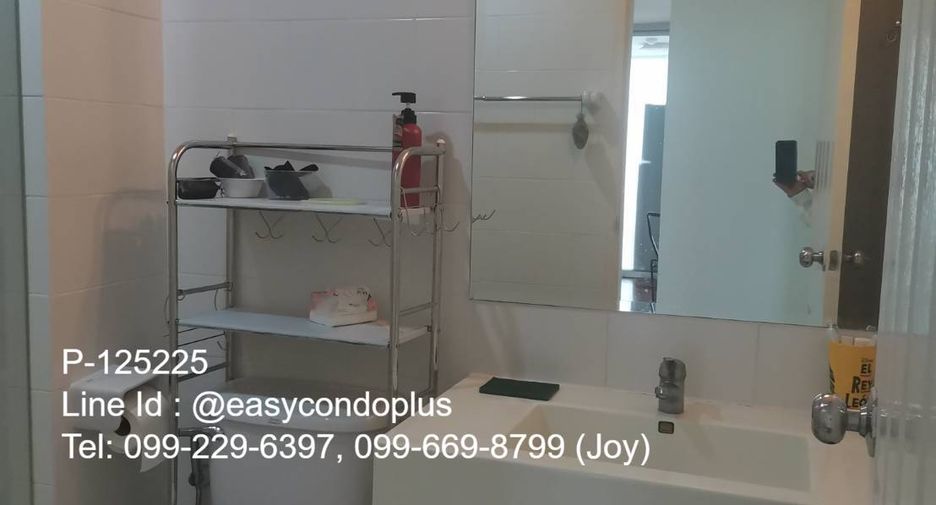 À louer 2 chambres condo à Khlong San, Bangkok