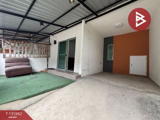 For sale 3 bedrooms townhouse in Mueang Pathum Thani, Pathum Thani