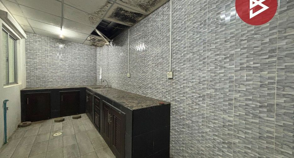 Casa adosada en venta de 3 habitaciones en Mueang Pathum Thani, Pathum Thani