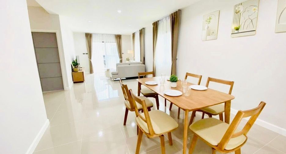 For rent 3 bedrooms house in Saraphi, Chiang Mai