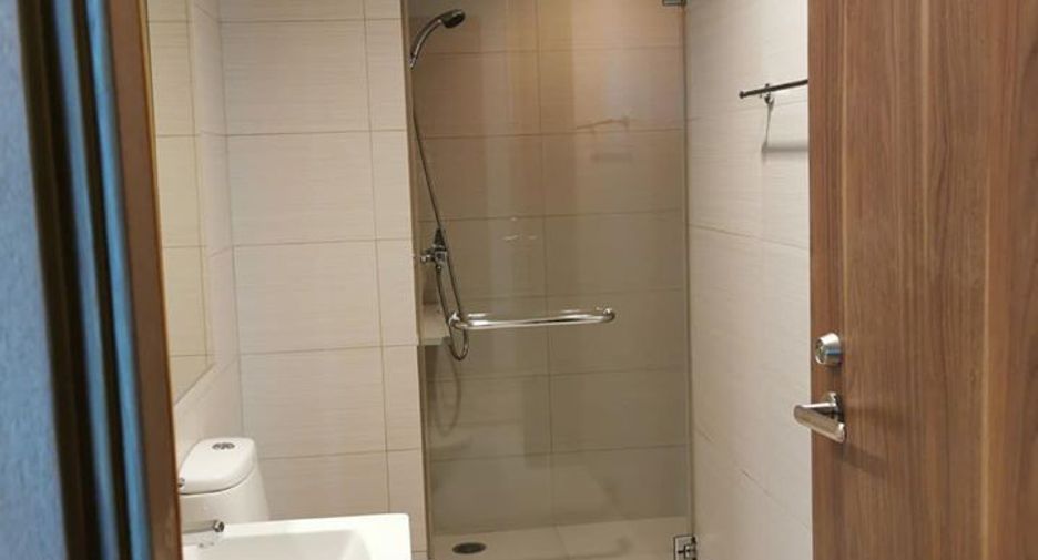 For rent 2 ベッドルーム condo in Khlong Toei, Bangkok
