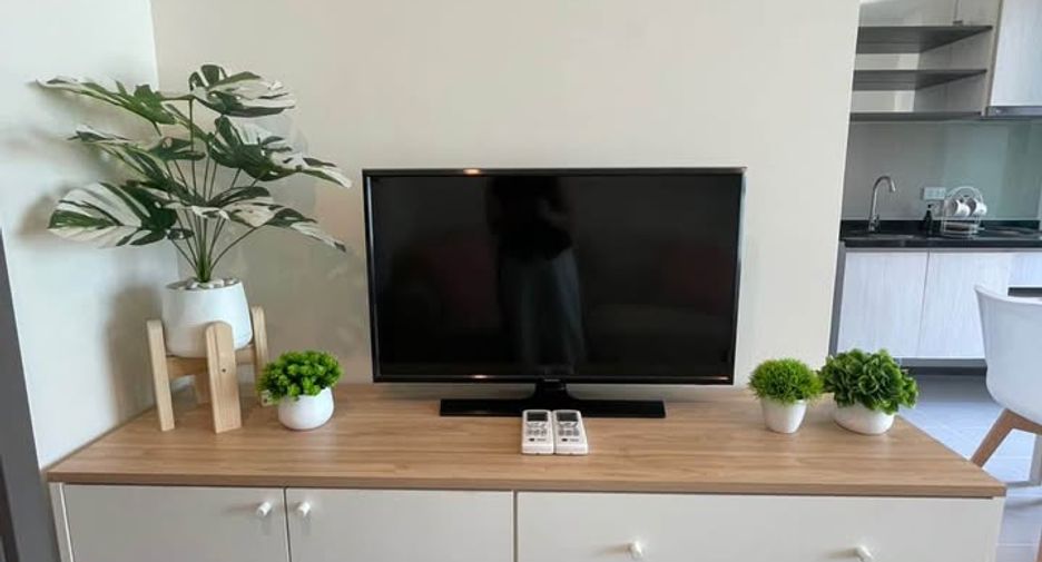 For sale 1 bed condo in Watthana, Bangkok