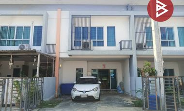 Reihenhaus zum Kauf mit 3 Zimmer in Bang Pakong, Chachoengsao