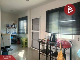 For sale 3 bedrooms townhouse in Bang Pakong, Chachoengsao