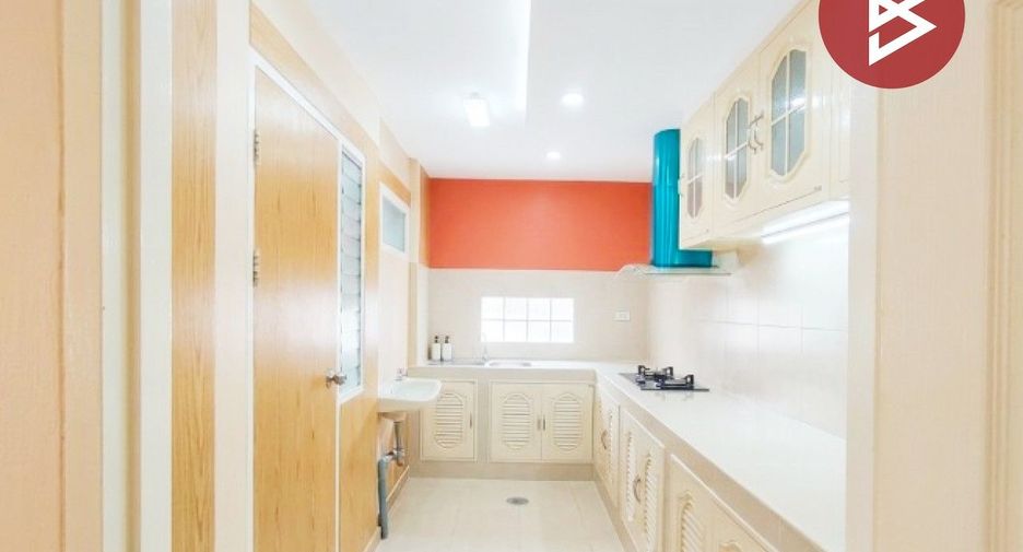 For sale 3 bedrooms house in Phichai, Uttaradit
