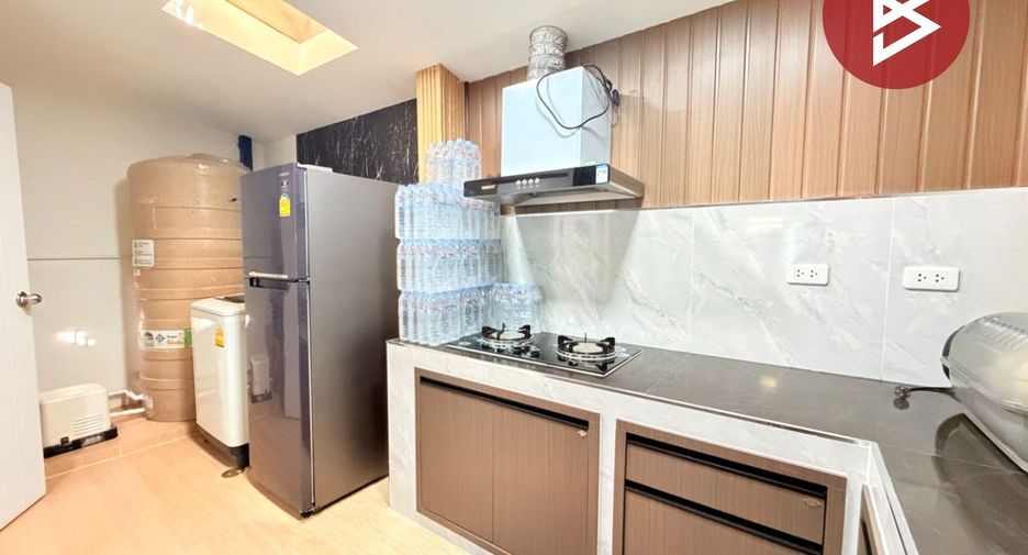 For sale 3 bedrooms townhouse in Bang Bo, Samut Prakan