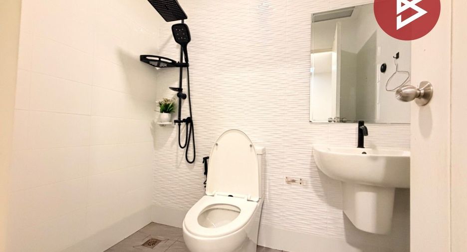 For sale 3 bedrooms townhouse in Bang Bo, Samut Prakan