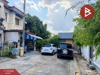 Casa adosada en venta de 3 habitaciones en Sai Mai, Bangkok