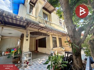 Casa adosada en venta de 3 habitaciones en Sai Mai, Bangkok