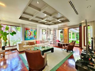 À louer et à vendre 3 chambres maison à Na Jomtien, Pattaya