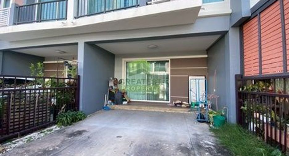 For sale 3 ベッドルーム townhouse in Lam Luk Ka, Pathum Thani