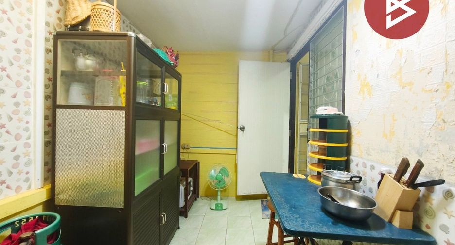 For sale 2 bedrooms townhouse in Bang Phli, Samut Prakan