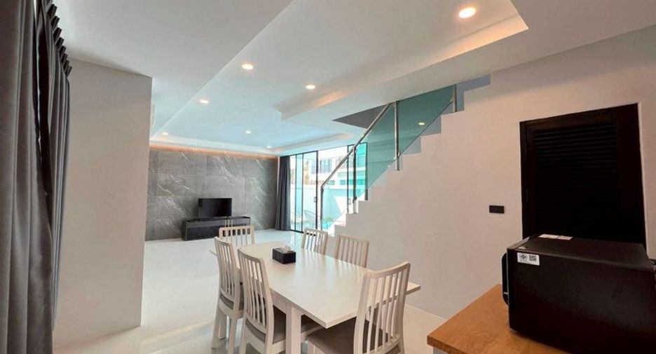 Haus zur Miete und zum Kauf mit 3 Zimmer in Bang Lamung, Chonburi