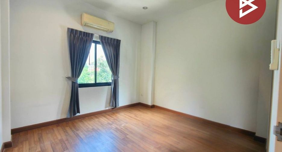 À vendre 3 chambres maison à Mueang Nakhon Pathom, Nakhon Pathom