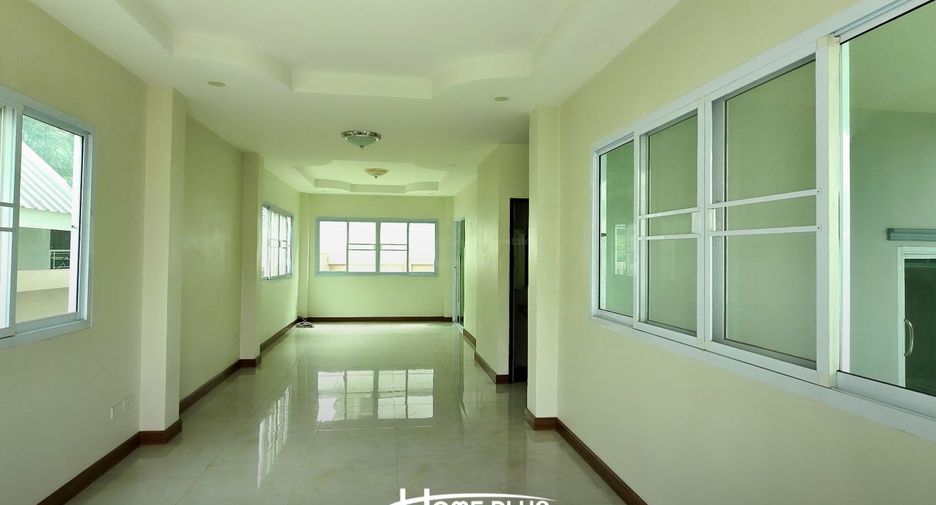 Haus zum Kauf mit 3 Zimmer in Saraphi, Chiang Mai
