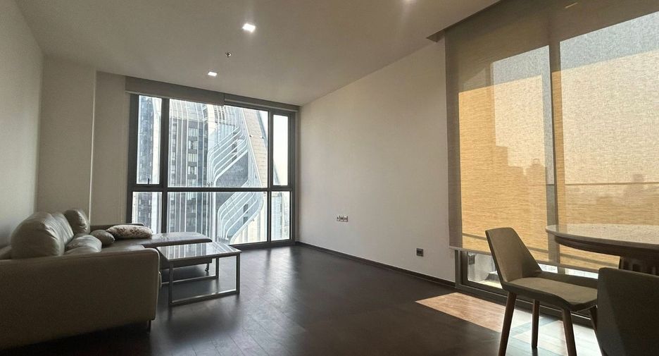 For rent 2 bedrooms condo in Pathum Wan, Bangkok