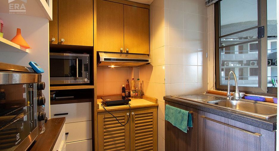For sale 1 bed condo in Mueang Rayong, Rayong