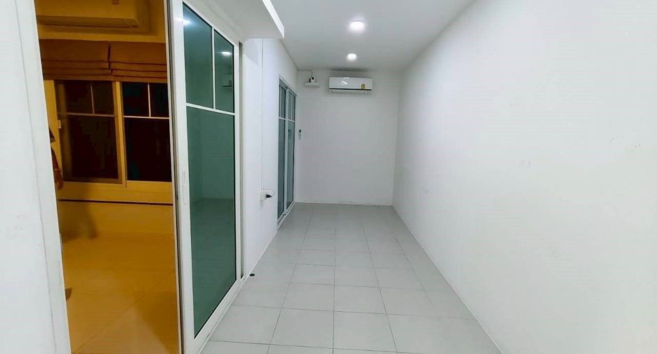 For rent and for sale 3 bedrooms house in Bang Kruai, Nonthaburi