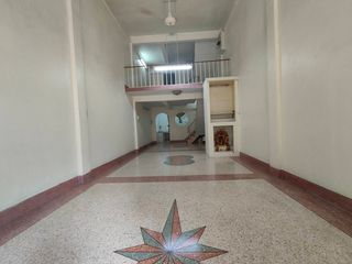 出售 商业空间 在 沙吞, 曼谷