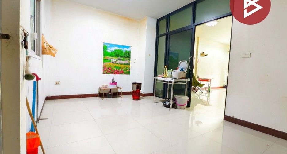 For sale 3 ベッドルーム townhouse in Krathum Baen, Samut Sakhon