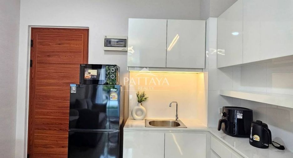 For sale 1 bed condo in Bang Lamung, Chonburi