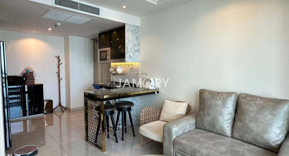 For rent 1 bed condo in Bang Lamung, Chonburi