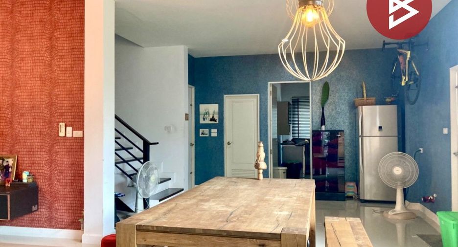 Haus zum Kauf mit 4 Zimmer in Bang Bua Thong, Nonthaburi