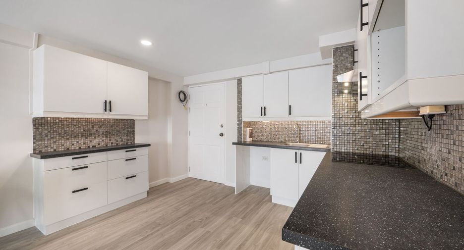 Condo en venta de 2 habitaciones en Bang Na, Bangkok